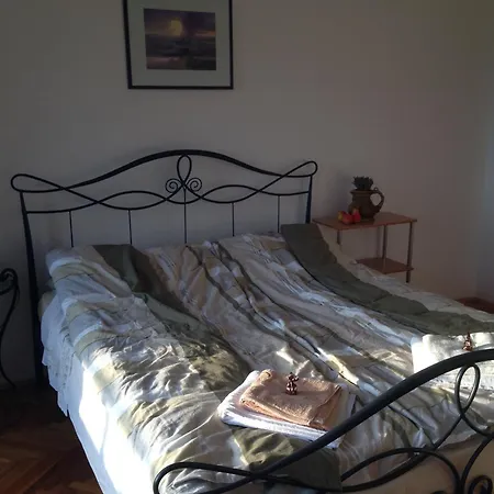 Appartement With Parking Space Trget, Rasa - 11245 Trget