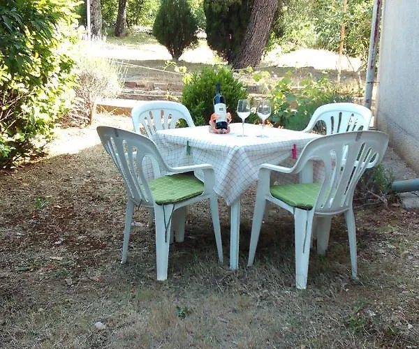 With Parking Space Trget, Rasa - 11245 Appartamento Trget